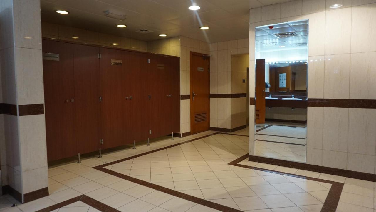Golden Tulip Sharjah Aparthotel Εξωτερικό φωτογραφία